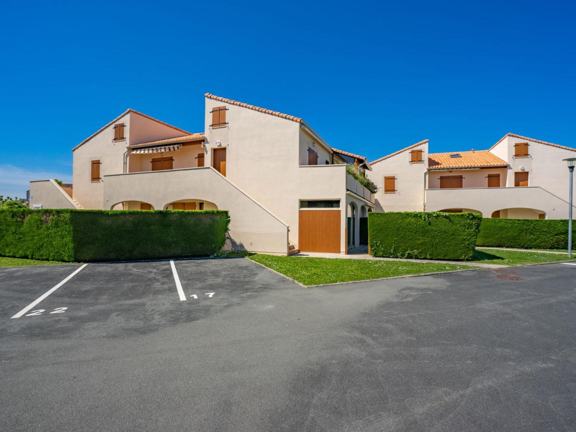 Apartment Les Soleils Rouges-15 By Interhome Vaux-sur-Mer Exterior photo